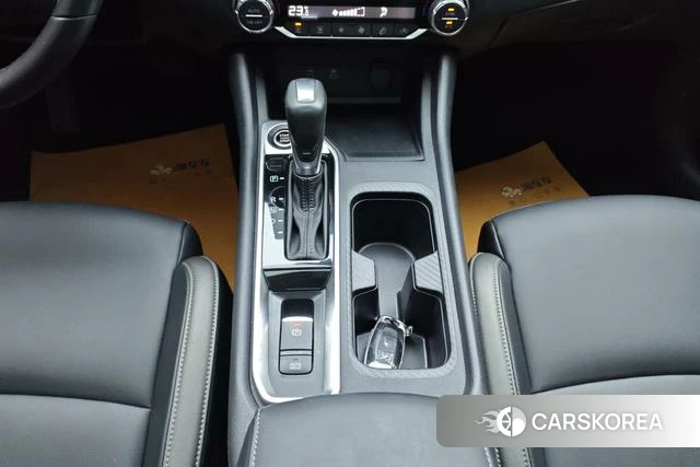 Nissan Sylphy 2024 Темно-серый из Китая, фото 2
