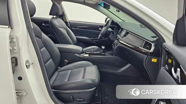 Kia Come New K7 2018 Белый из Кореи, фото 2