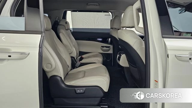Kia Carnival 4th generation 2023 Белый из Кореи, фото 2