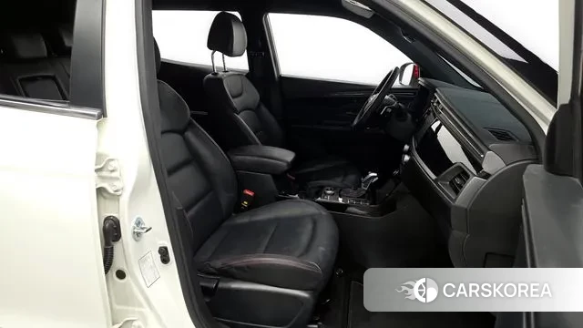 Ssangyong Beautiful Korando 2021 Белый из Кореи, фото 2