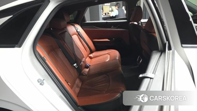 Kia The New K5 Hybrid 3rd generation 2024 Белый из Кореи, фото 2