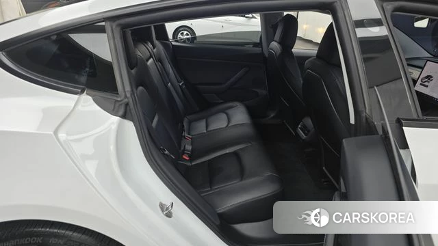 Tesla Model 3 2021 Белый из Кореи, фото 2