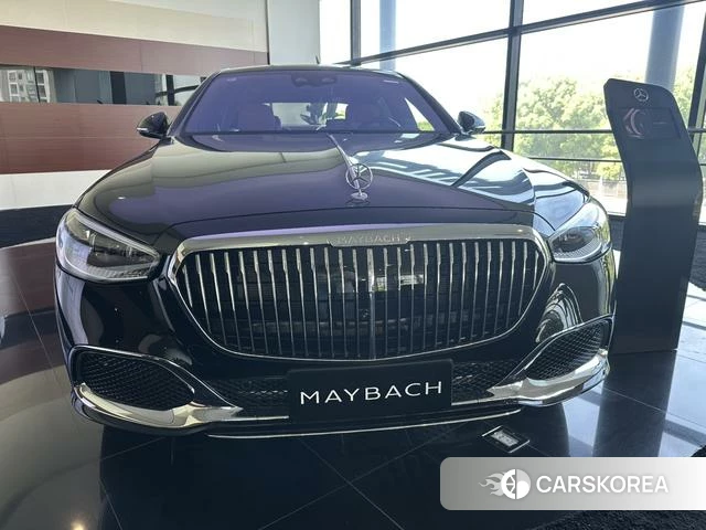 Mercedes-Benz Maybach S-Class 2025 Черный из Китая, фото 2