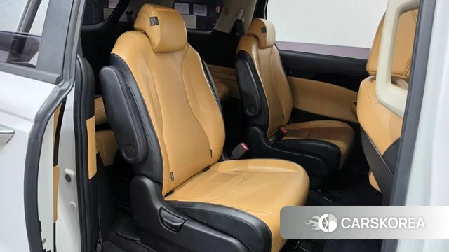 Kia Carnival 4th generation 2022 Белый из Кореи, фото 2