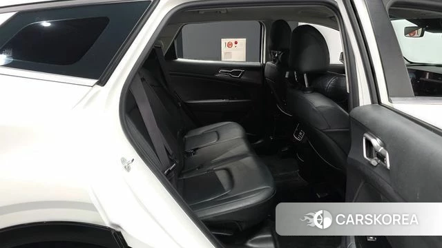 Kia Sportage 5th Generation 2021 Белый из Кореи, фото 2