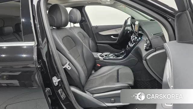 Mercedes-Benz GLC-Class X253 2019 Черный из Кореи, фото 2