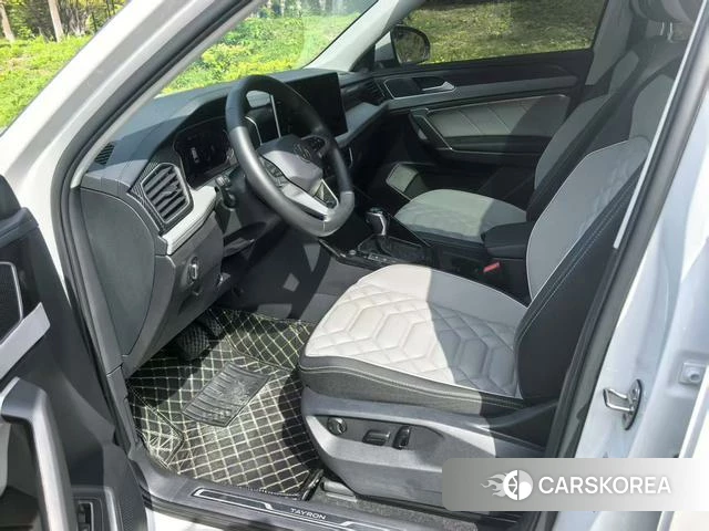 Volkswagen Tayron 2023 Белый из Китая, фото 2