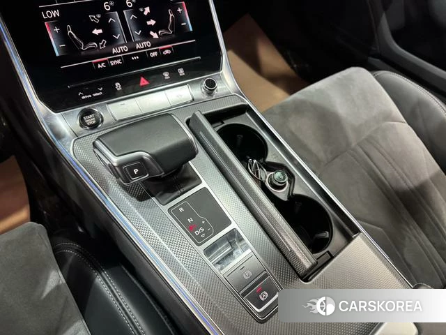 Audi A6L 2024 Черный из Китая, фото 2