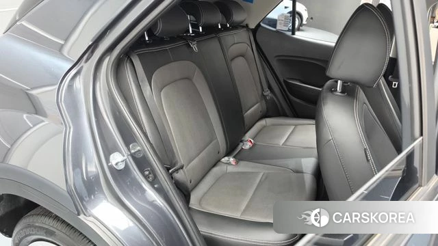 Hyundai Venue 2022 Серый из Кореи, фото 2