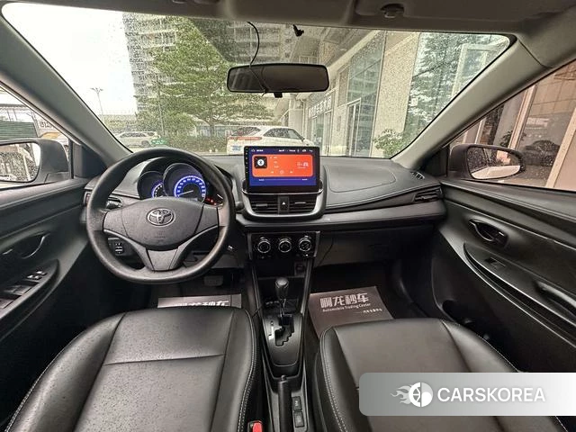 Toyota Yaris L 2020 Белый из Китая, фото 2
