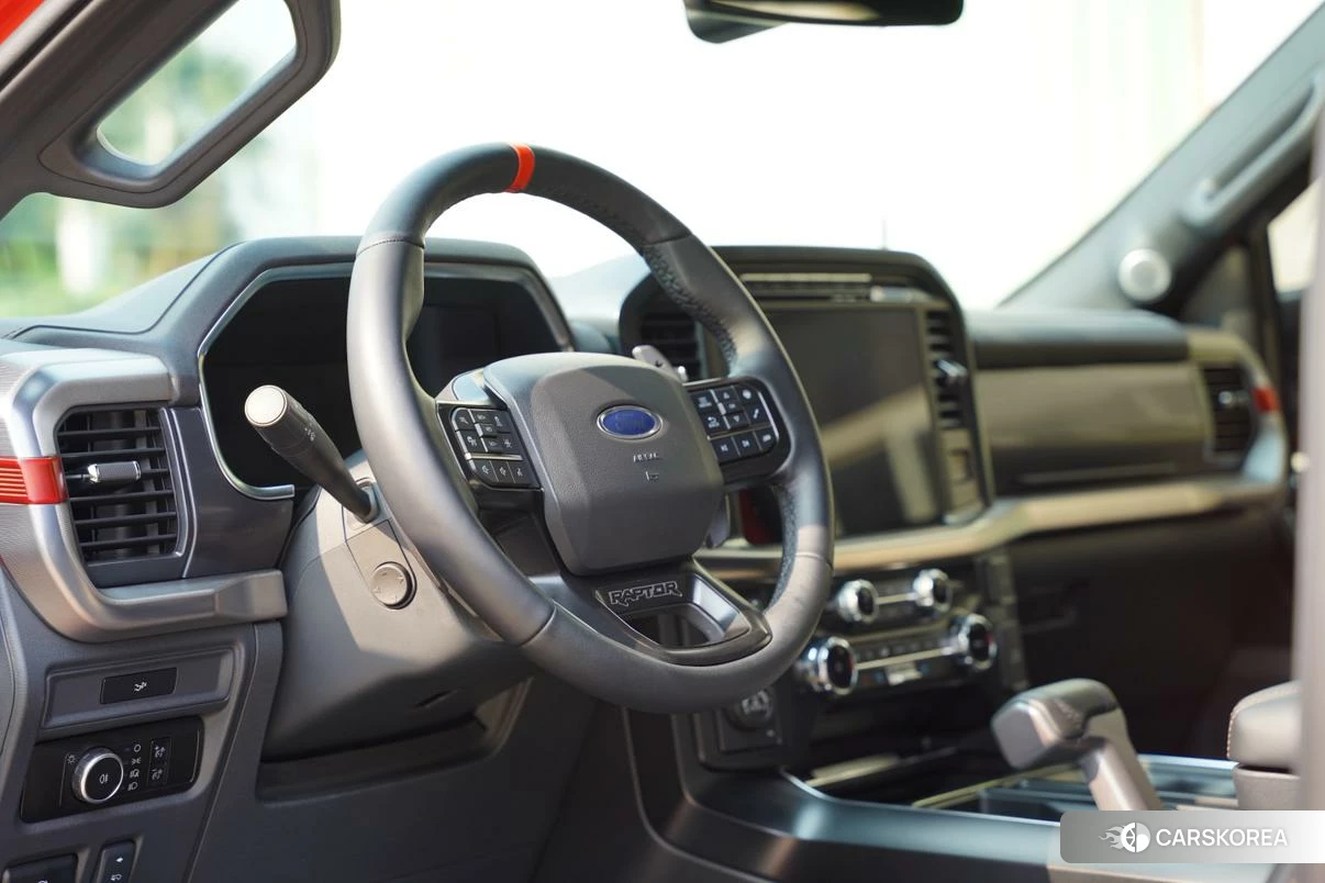 Ford F-150 2023 Оранжевый из Китая, фото 2