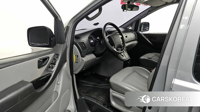 Hyundai The New Grand Starex 2018 Серебряный из Кореи, фото 2