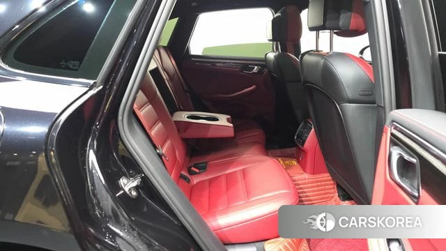 Porsche Macan 2022 Черный из Кореи, фото 2