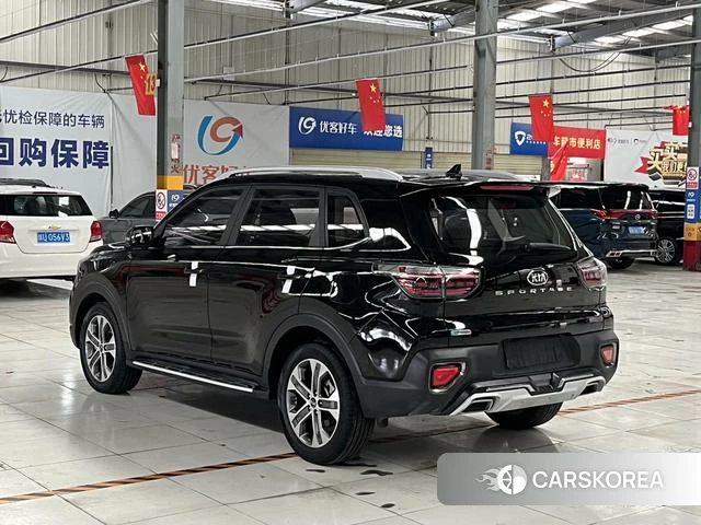 Kia Sportage 2021 Черный из Китая, фото 2
