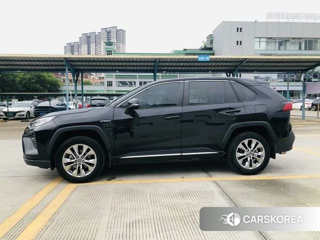 Toyota Wildlander 2022 Черный из Китая, фото 2