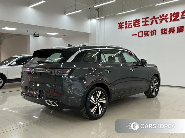 Volkswagen Tavendor 2024 Черный из Китая, фото 2