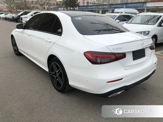 Mercedes-Benz E-Class 2021 Белый из Китая, фото 2