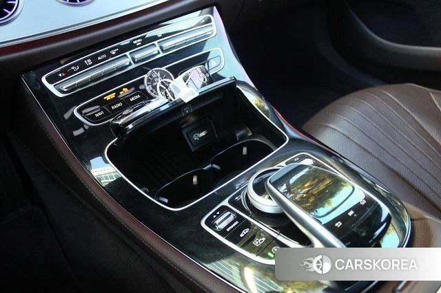 Mercedes-Benz CLS-Class C257 2018 Белый из Кореи, фото 2