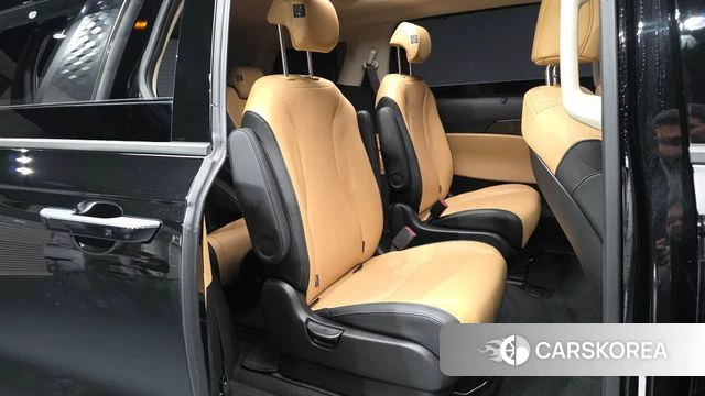 Kia Carnival 4th generation 2021 Черный из Кореи, фото 2