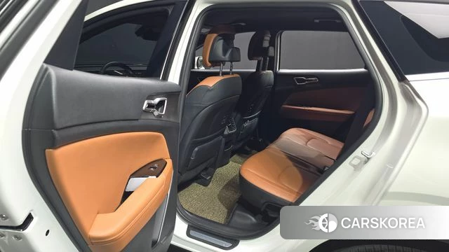 Kia Sportage 5th Generation 2023 Белый из Кореи, фото 2