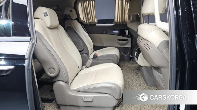 Kia Carnival 4th generation 2021 Черный из Кореи, фото 2