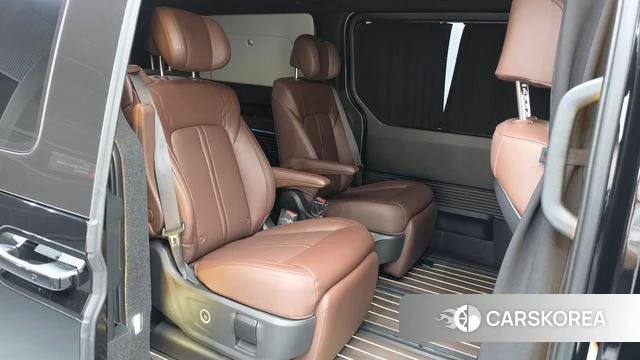 Hyundai The New Staria 2026 Черный из Кореи, фото 2