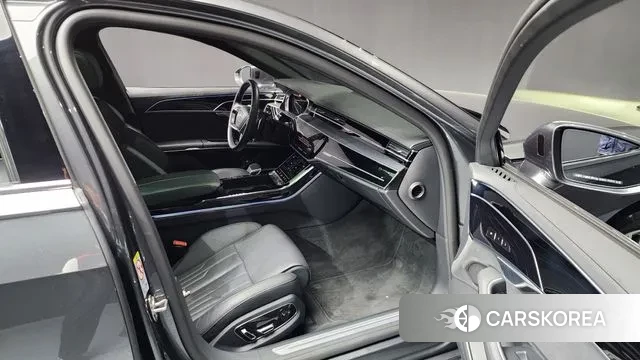 Audi A8 (D5) 2023 Серый из Кореи, фото 2