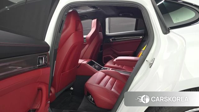 Porsche Panamera (971) 2020 Белый из Кореи, фото 2