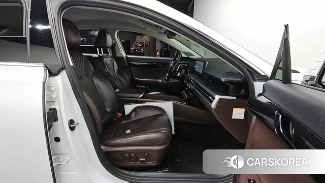 Hyundai Grandeur Hybrid (GN7) 2023 Белый из Кореи, фото 2