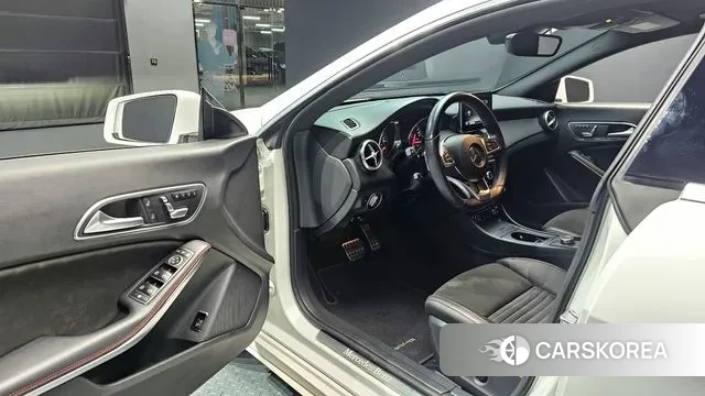 Mercedes-Benz CLA-Class C117 2018 Белый из Кореи, фото 2