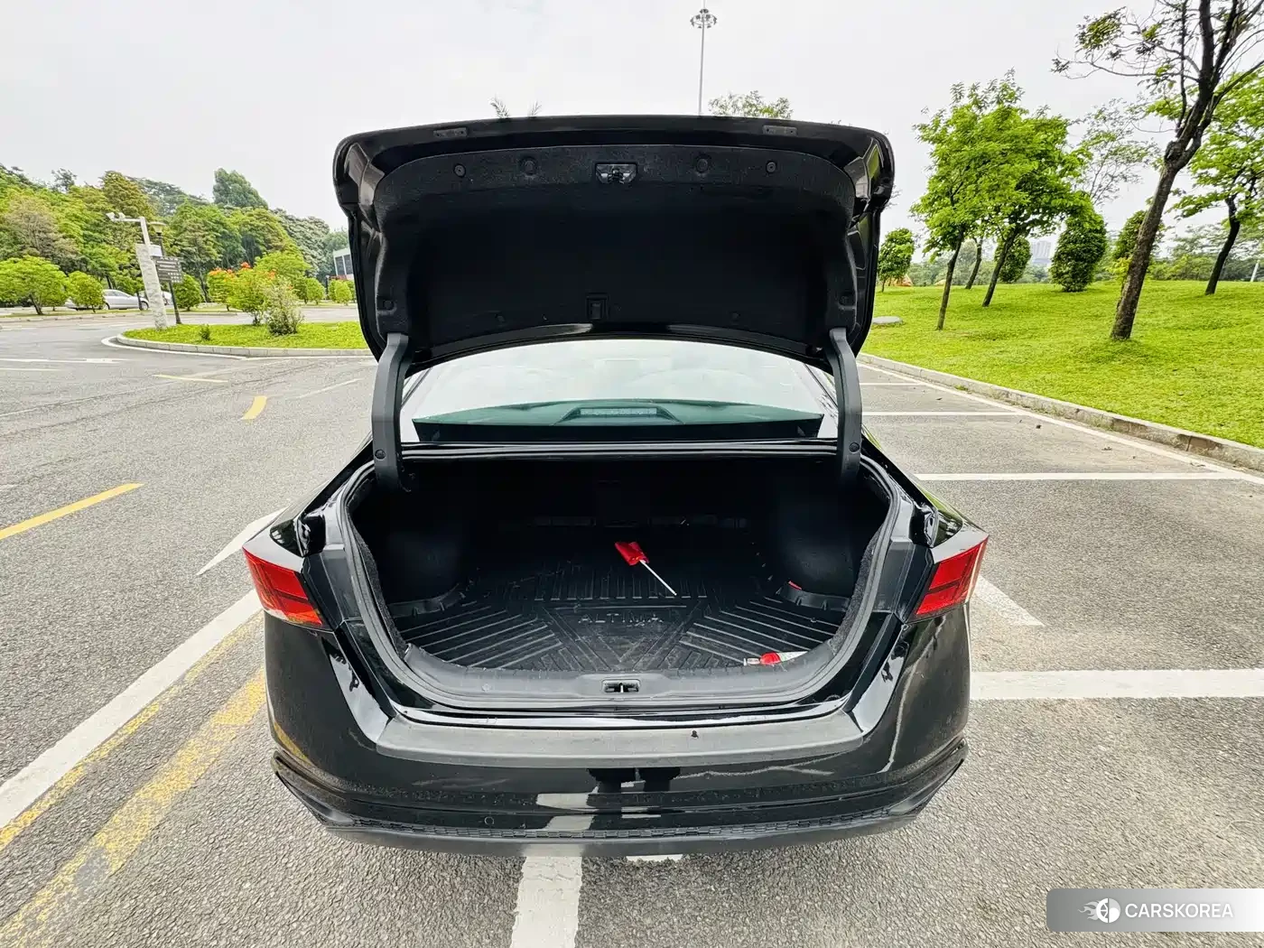 Nissan Altima 2019 Черный из Китая, фото 3