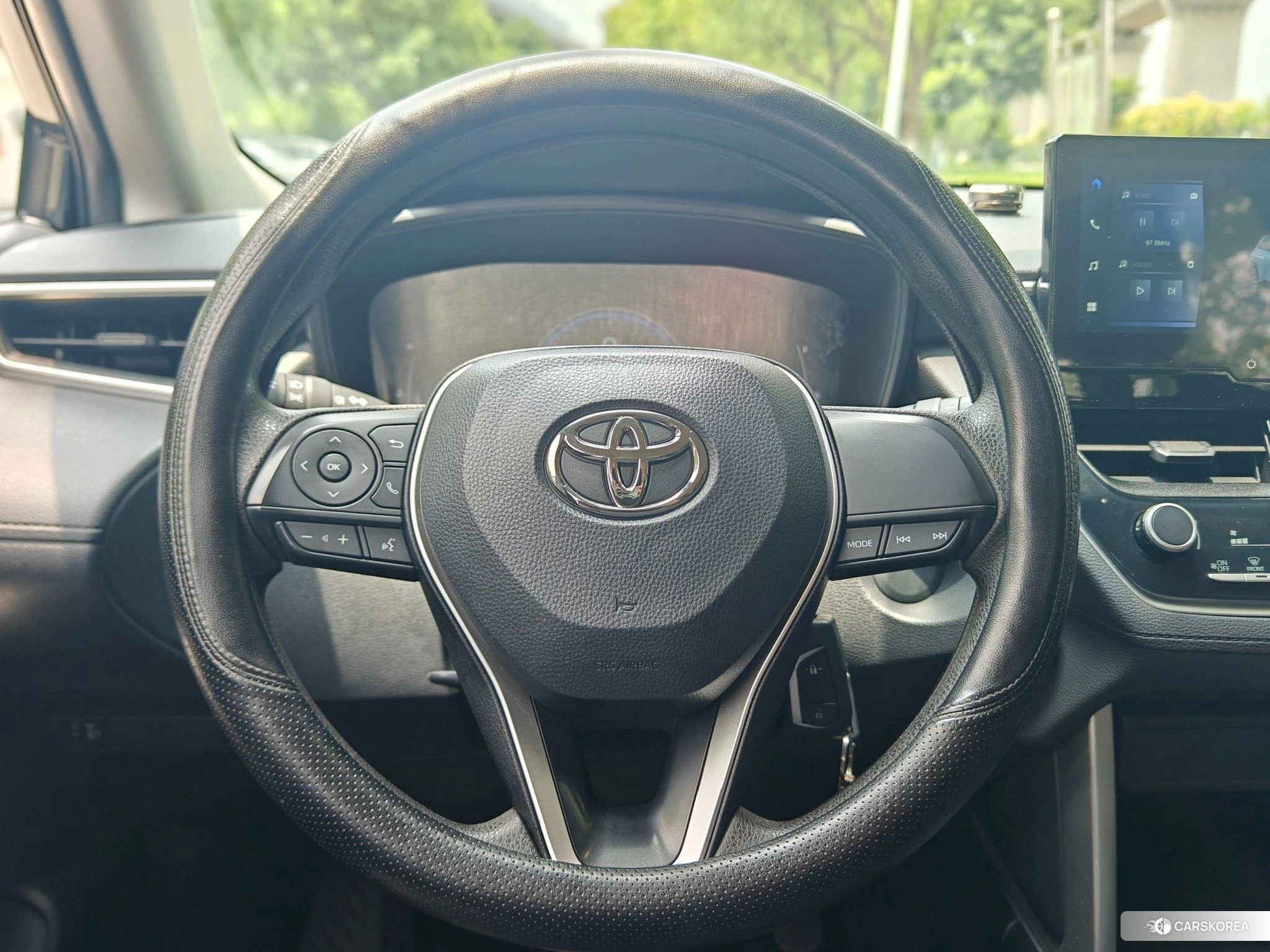 Toyota Frontlander 2023 Черный из Китая, фото 3