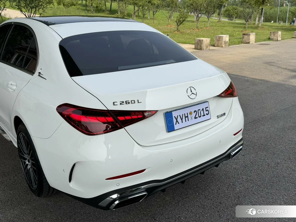 Mercedes-Benz C-class 2023 Белый из Китая, фото 3