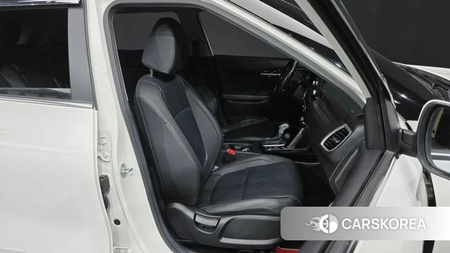 Kia Seltos 2019 Белый из Кореи, фото 3