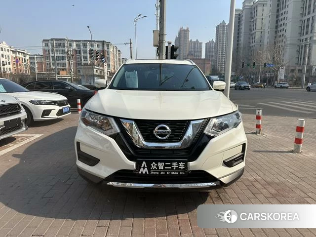 Nissan X-Trail 2024 Белый из Китая, фото 3