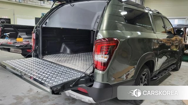 Ssangyong The New Rexton Sport 2021 Темно-зеленый из Кореи, фото 3