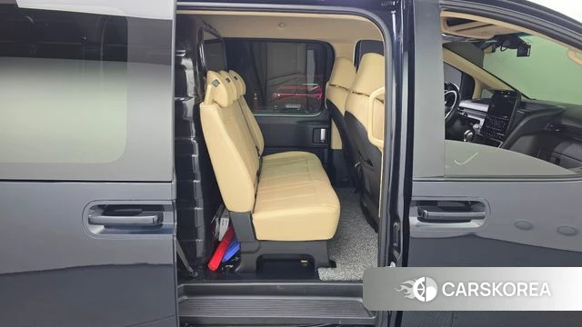 Hyundai Staria 2023 Синий из Кореи, фото 3