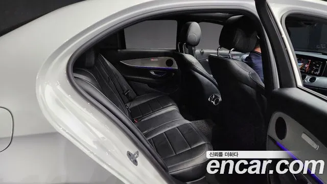 Mercedes-Benz E-Class W213 2018 Белый из Кореи, фото 3