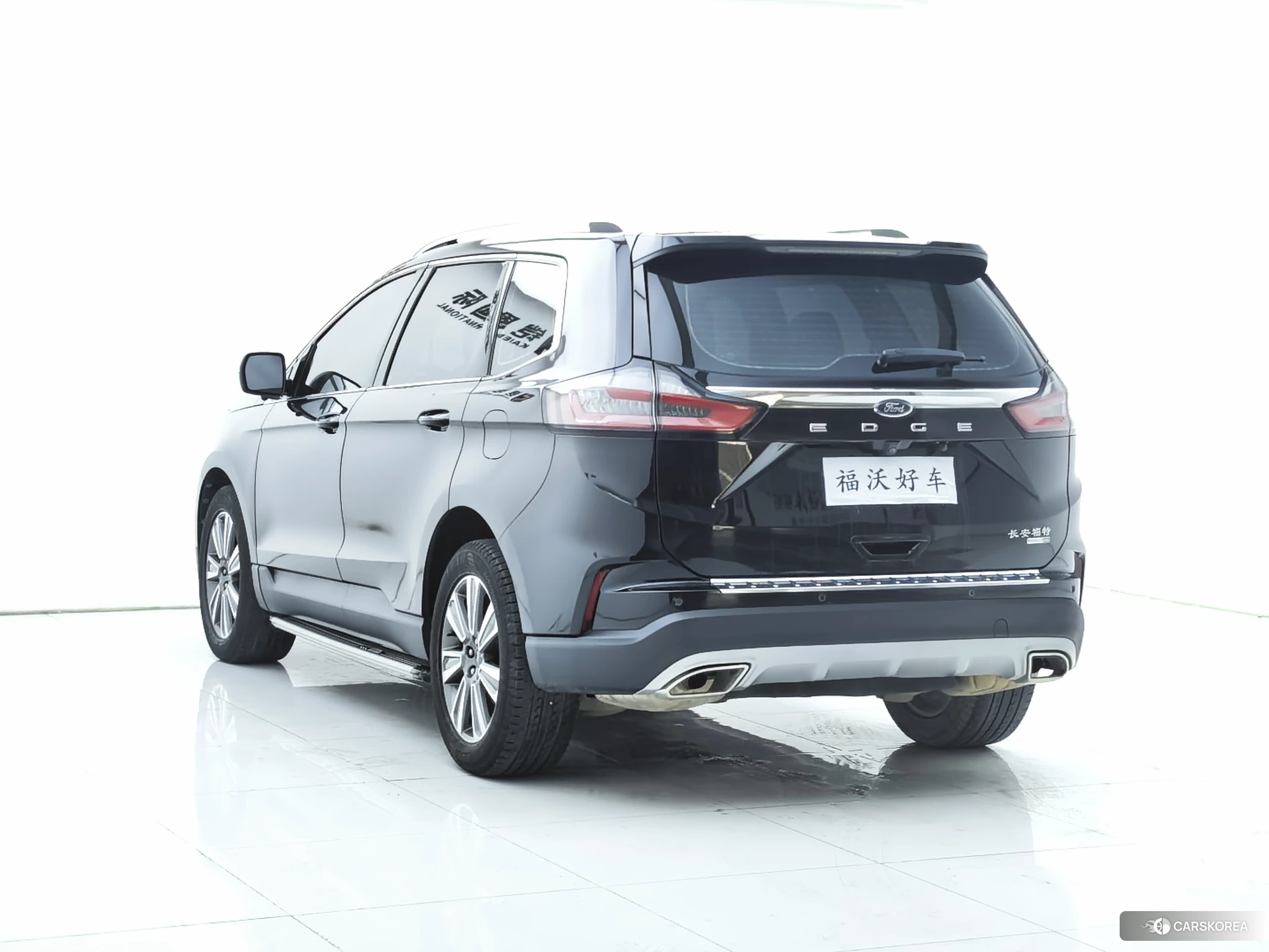 Ford Edge 2022 Черный из Китая, фото 3