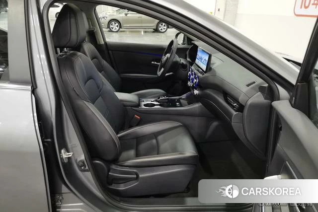 Nissan Sylphy 2023 Темно-серый из Китая, фото 3