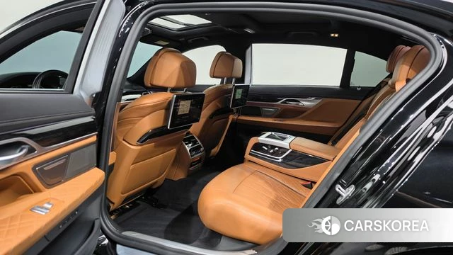 BMW 7 Series (G11) 2020 Черный из Кореи, фото 3