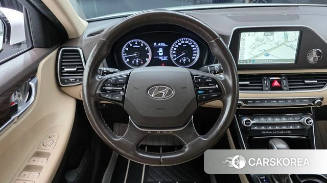 Hyundai Grandeur IG 2018 Белый из Кореи, фото 3