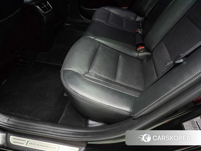 Hyundai Grandeur IG 2018 Черный из Кореи, фото 3