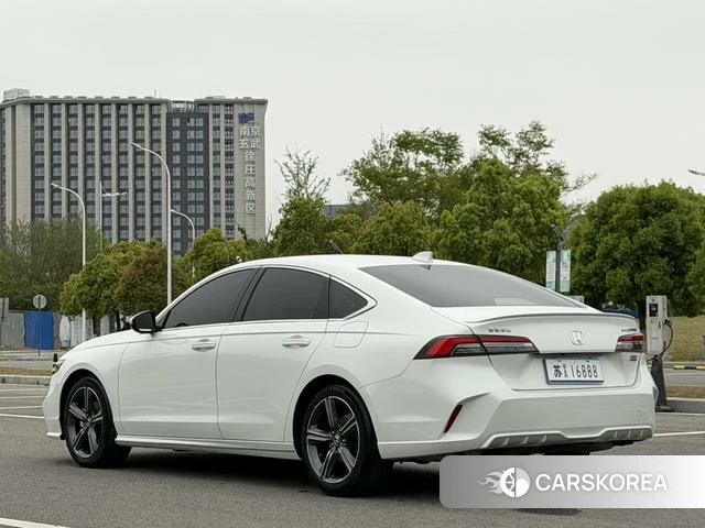 Honda Inspire 2023 Белый из Китая, фото 3
