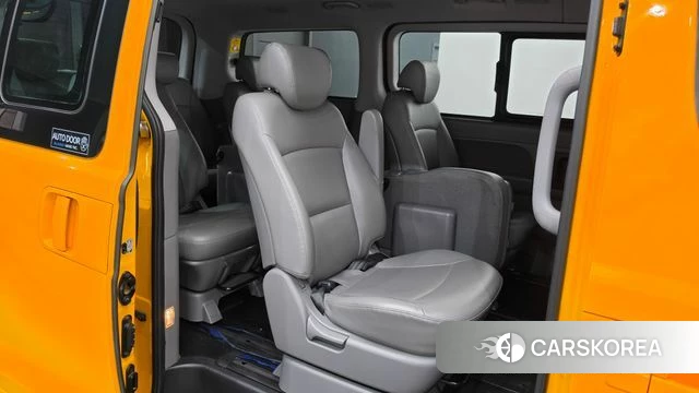 Hyundai The New Grand Starex 2020 Желтый из Кореи, фото 3