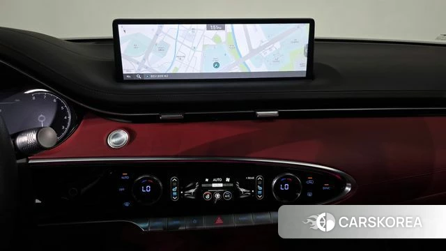 Genesis GV70 2022 Черный из Кореи, фото 3