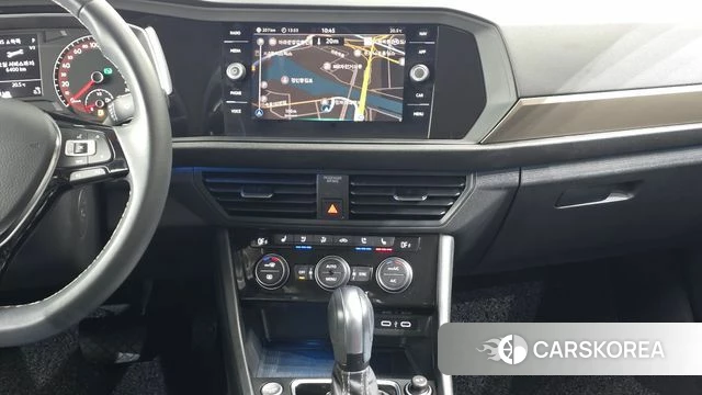 Volkswagen 7th Generation of Jetta 2021 Белый из Кореи, фото 3