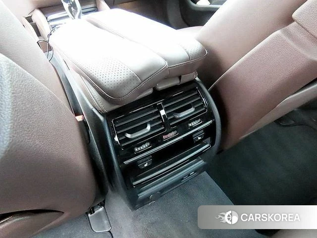 BMW 5 Series (G30) 2020 Серый из Кореи, фото 3
