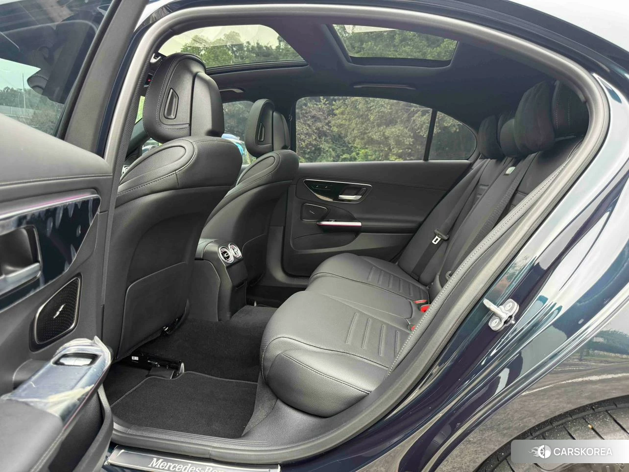 Mercedes-Benz C-class 2024 Черный из Китая, фото 3