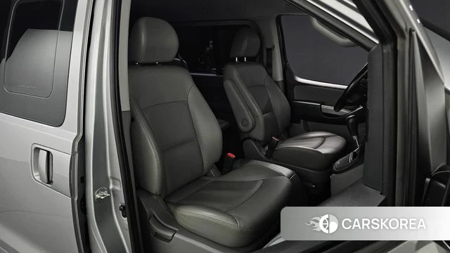 Hyundai The New Grand Starex 2018 Серебряный из Кореи, фото 3